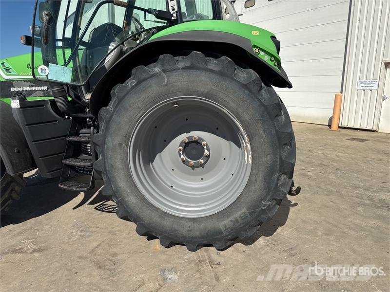 Deutz-Fahr Agrotron 6210 CSHIFT 4x4 Tracteur Agricole 4WD Tra Traktory