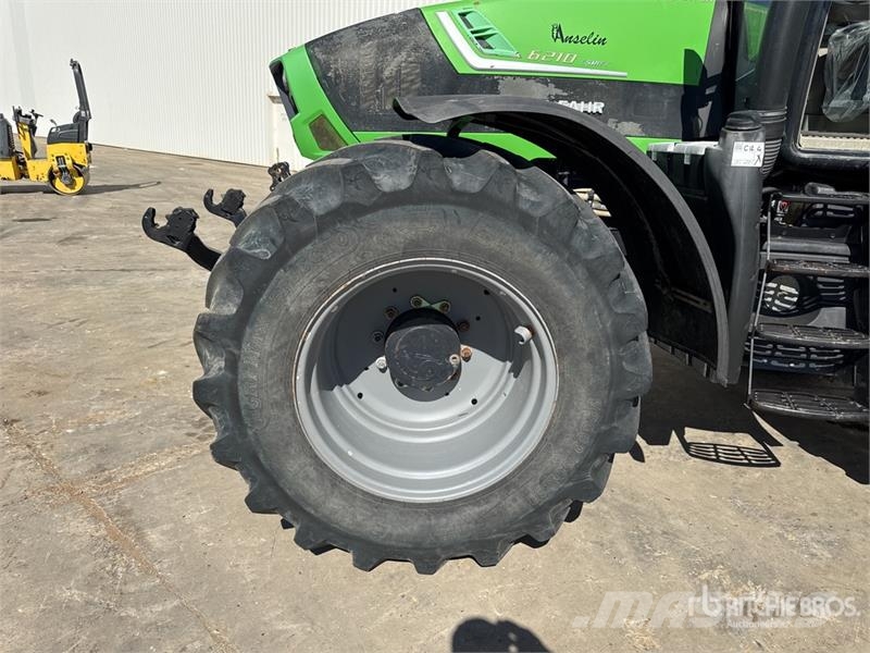 Deutz-Fahr Agrotron 6210 CSHIFT 4x4 Tracteur Agricole 4WD Tra Traktory