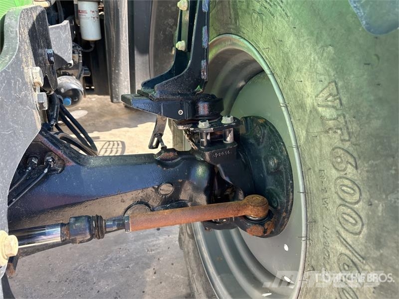 Deutz-Fahr Agrotron 6210 CSHIFT 4x4 Tracteur Agricole 4WD Tra Traktory