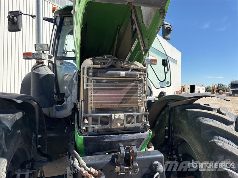 Deutz-Fahr Agrotron 6210 CSHIFT 4x4 Tracteur Agricole 4WD Tra Traktory