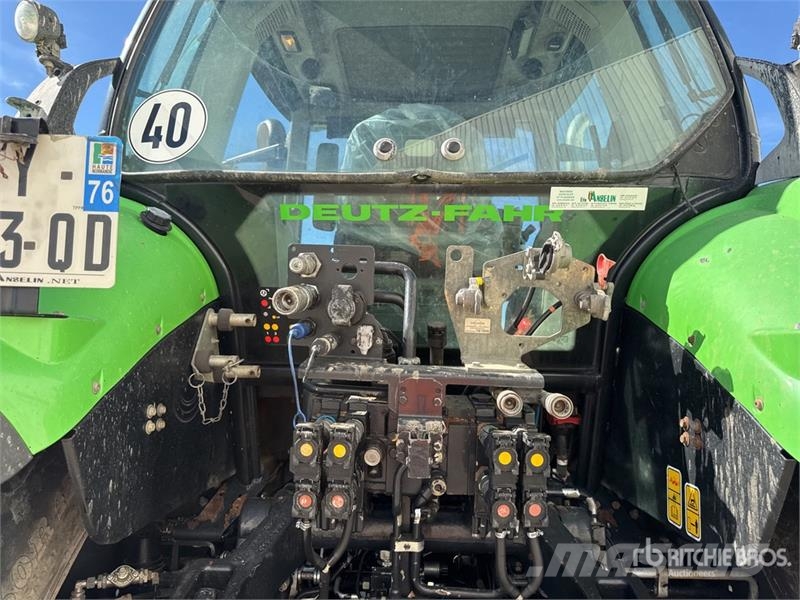 Deutz-Fahr Agrotron 6210 CSHIFT 4x4 Tracteur Agricole 4WD Tra Traktory