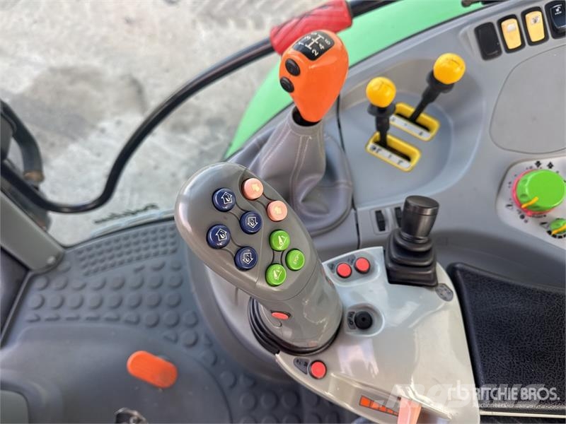 Deutz-Fahr Agrotron M625 Tracteur Agricole 4WD Tractor Traktorid