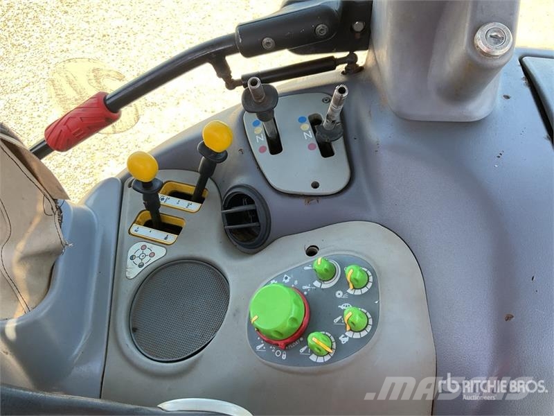 Deutz-Fahr Agrotron M620 4WD Tractor الجرارات