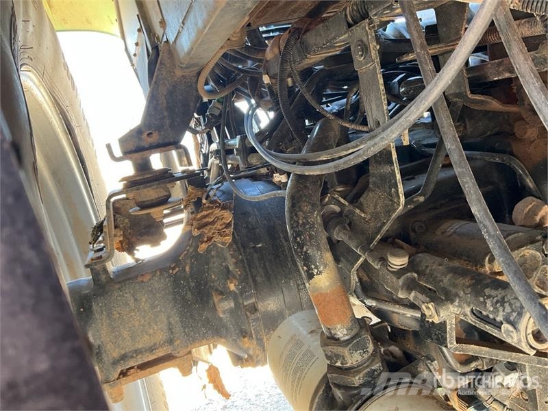 Deutz-Fahr Agrotron M620 4WD Tractor الجرارات