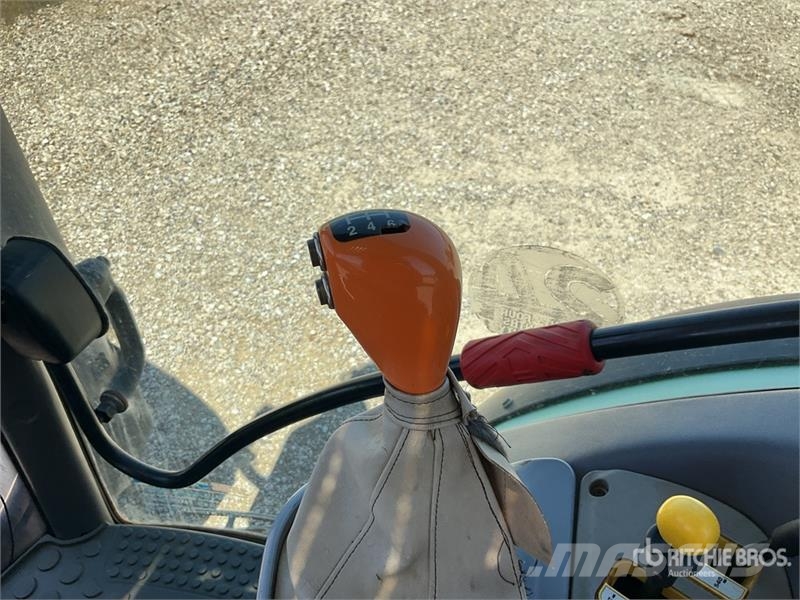 Deutz-Fahr Agrotron M620 4WD Tractor الجرارات