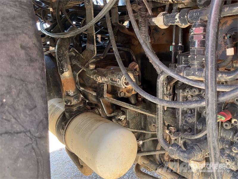 Deutz-Fahr Agrotron M620 4WD Tractor الجرارات