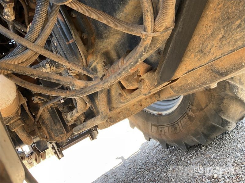 Deutz-Fahr Agrotron M620 4WD Tractor الجرارات