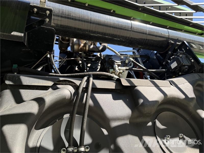Deutz-Fahr C7205 Combine Harvester Kombájnok
