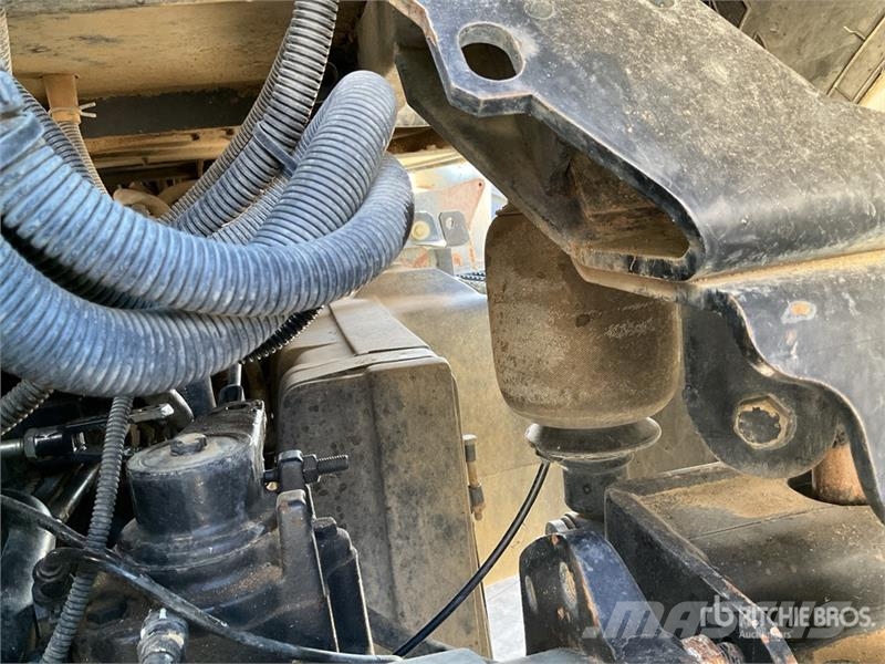 Deutz-Fahr L720 4WD Tractor Трактора