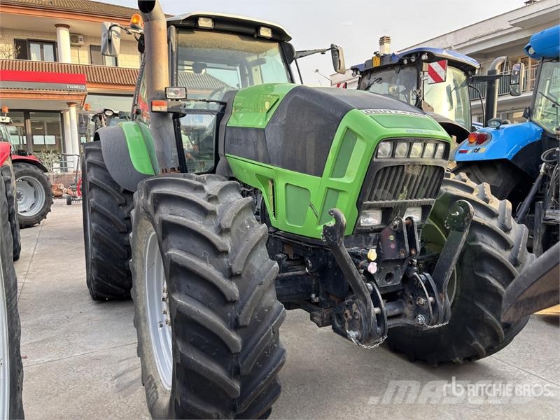 Deutz-Fahr L720 4WD Tractor Трактори