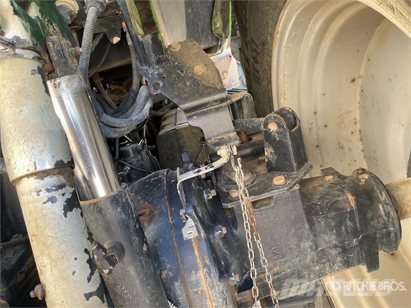 Deutz-Fahr L720 4WD Tractor Трактора