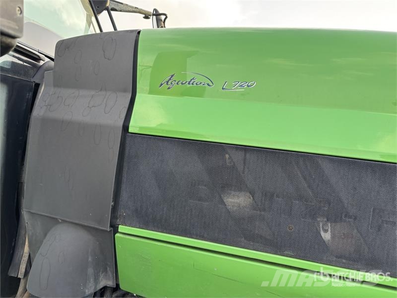 Deutz-Fahr L720 4WD Tractor Трактори