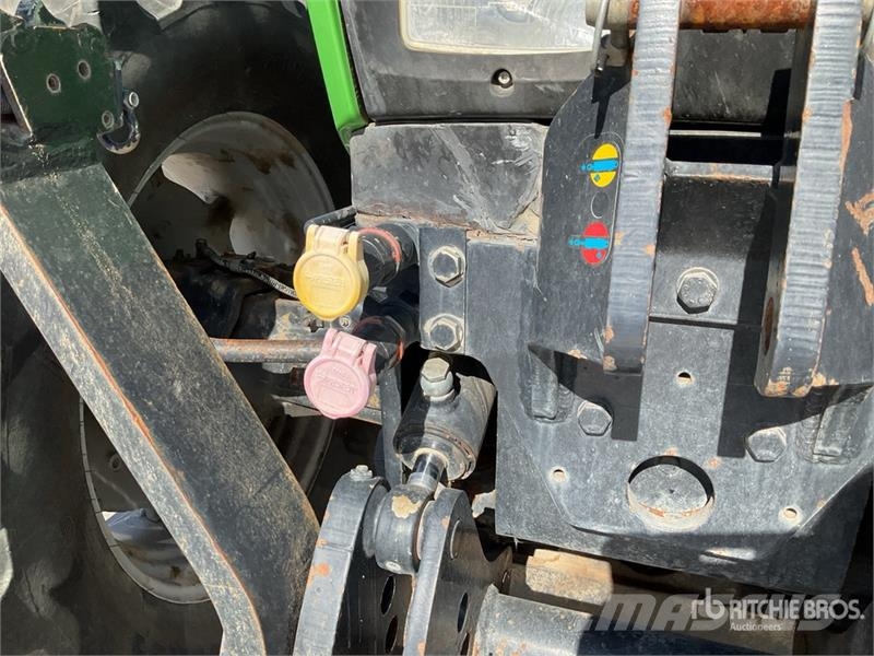 Deutz-Fahr L720 4WD Tractor Трактора