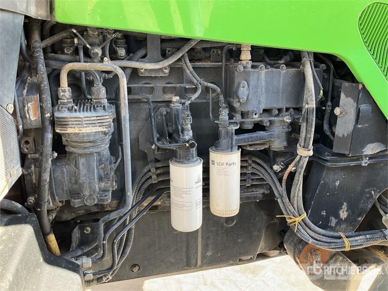 Deutz-Fahr L720 4WD Tractor Трактора