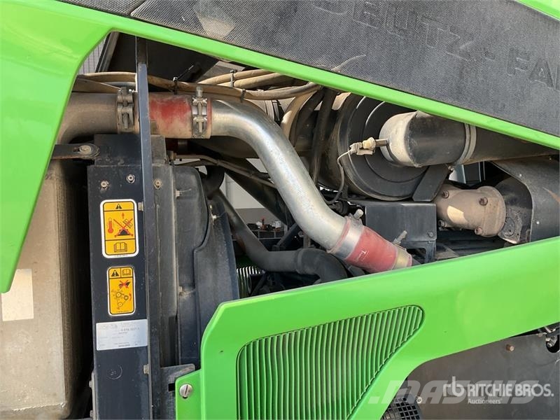 Deutz-Fahr L720 4WD Tractor Трактора