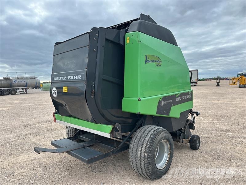 Deutz-Fahr Varimaster 590 Presse A Balles Rondes 1Essieu S/A Round balers