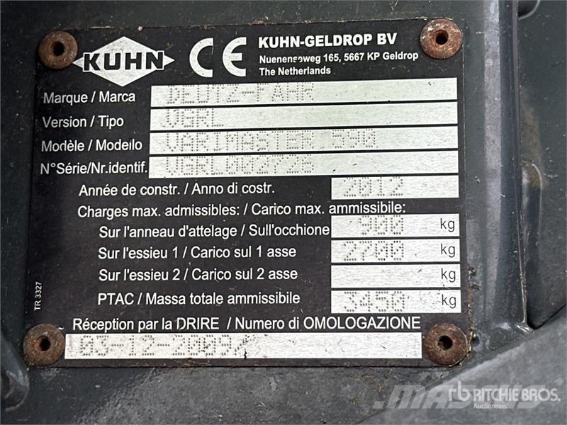 Deutz-Fahr Varimaster 590 Presse A Balles Rondes 1Essieu S/A Round balers