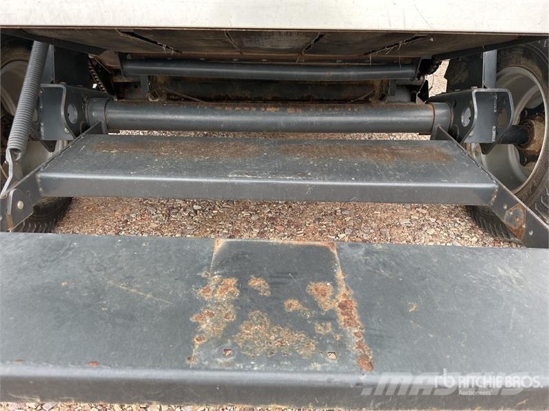 Deutz Varimaster 560 Presse A Balles Rondes 1 Essieu S/A Prese/balirke za rolo bale
