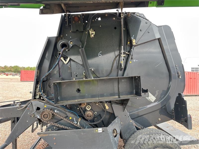 Deutz Varimaster 560 Presse A Balles Rondes 1 Essieu S/A Prese/balirke za rolo bale