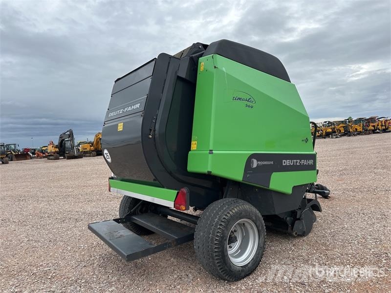 Deutz Varimaster 560 Presse A Balles Rondes 1 Essieu S/A Prese/balirke za rolo bale