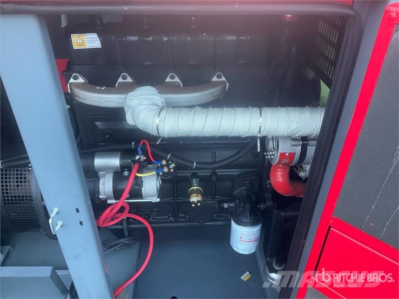 Devol VG-R30 37.5 kVA 30KW Diesel Generator Set Dieselgeneraattorit