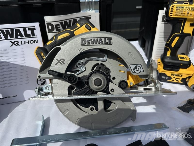 DeWalt DCK685P3T Qty of Equipment Ďalšie komponenty