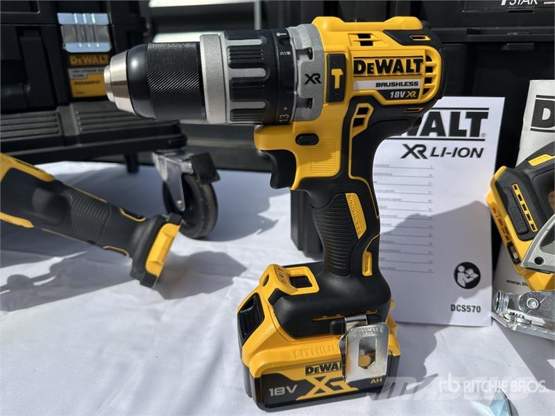 DeWalt DCK685P3T Qty of Equipment Ďalšie komponenty