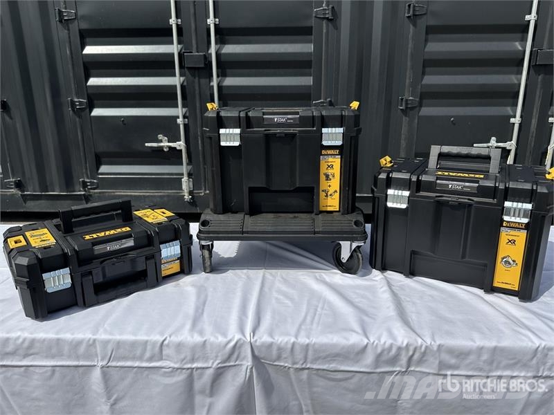 DeWalt DCK685P3T Qty of Equipment Ďalšie komponenty