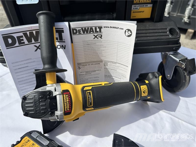 DeWalt DCK685P3T Qty of Equipment Ďalšie komponenty