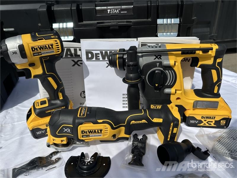 DeWalt DCK685P3T Qty of Equipment Ďalšie komponenty