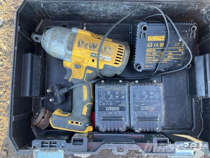 DeWalt of (2) Dewalt Cordless Hand Tools Drugi deli