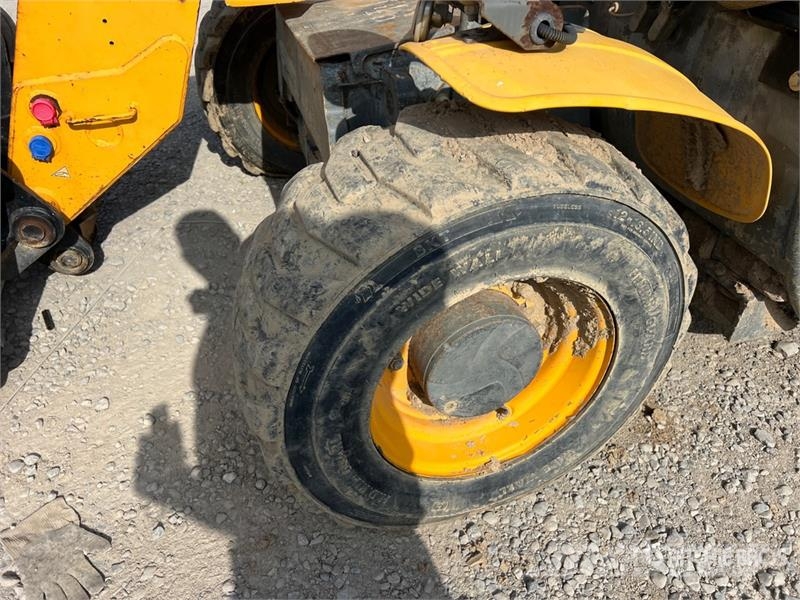 Dieci Apollo 25.6 Telehandler (Inoperable) Teleskopski viličarji
