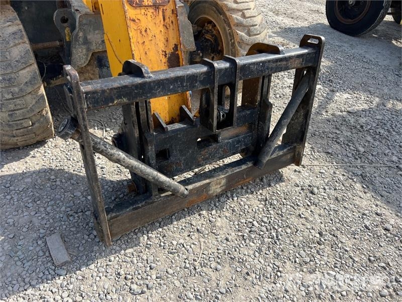 Dieci Apollo 25.6 Telehandler (Inoperable) Teleskopski viličarji