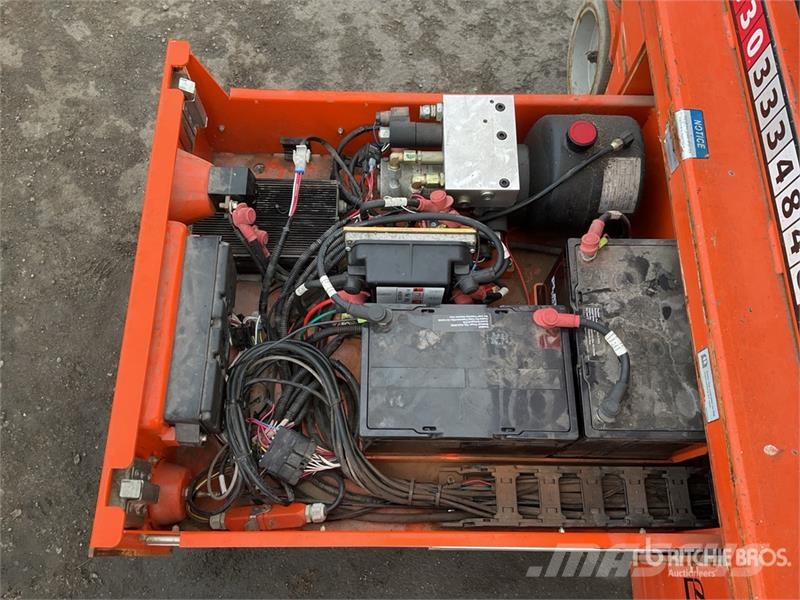 Dingli DL0607 Electric Scissor Lift رافعات مقصية الشكل