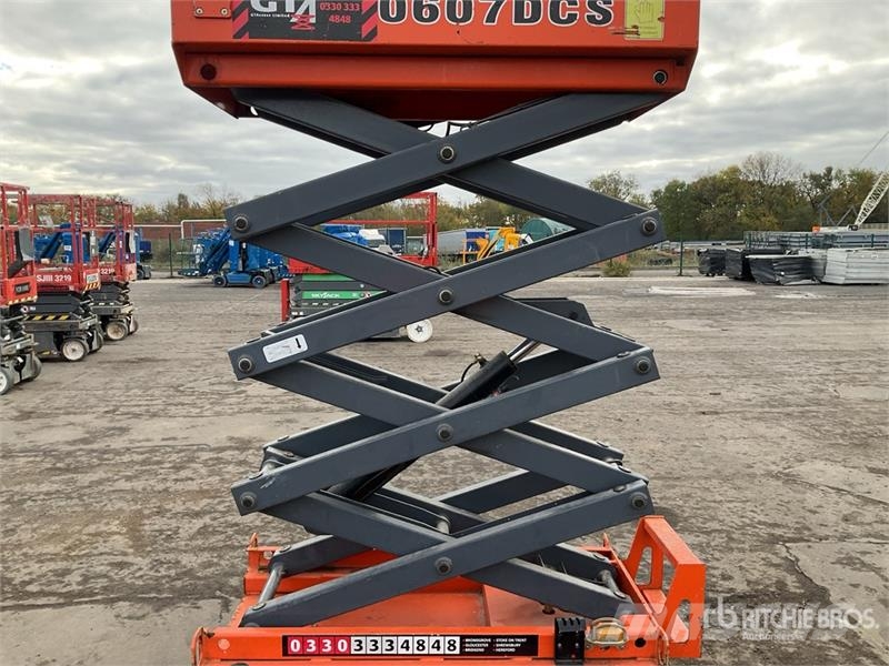 Dingli DL0607 Electric Scissor Lift رافعات مقصية الشكل