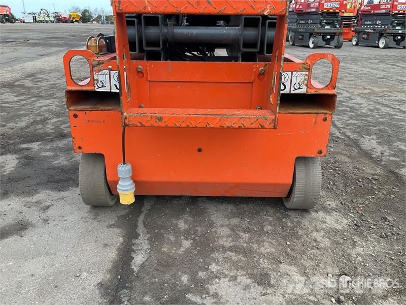 Dingli DL0607 Electric Scissor Lift رافعات مقصية الشكل