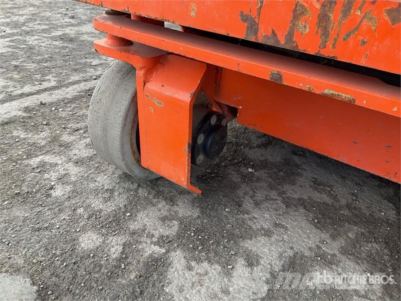 Dingli DL0607 Electric Scissor Lift رافعات مقصية الشكل