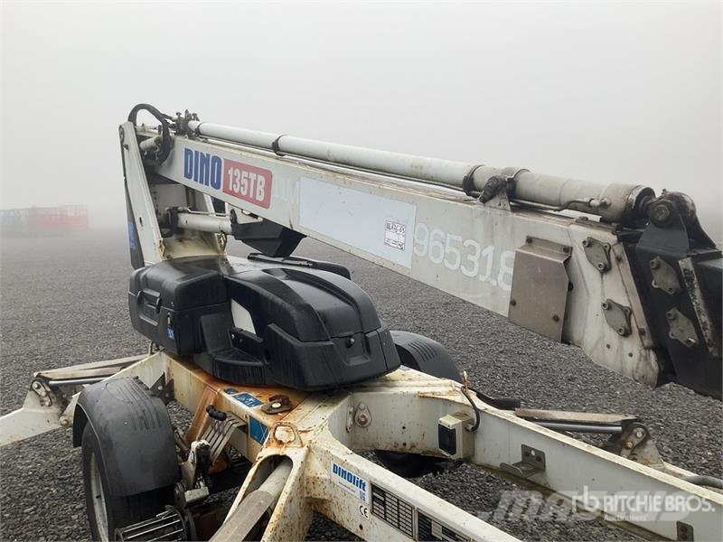 Dino 135TB Towable Lift Vučne prikolice se podiznom košarom