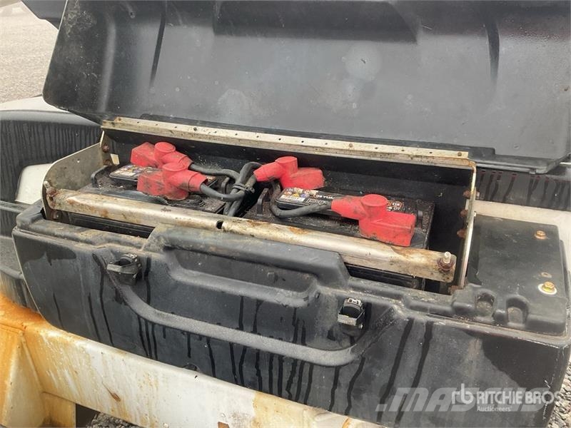 Dino 135TB Towable Lift Vučne prikolice se podiznom košarom