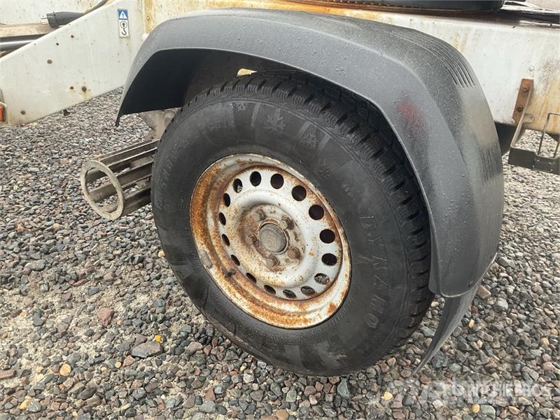 Dino 135TB Towable Lift Vučne prikolice se podiznom košarom