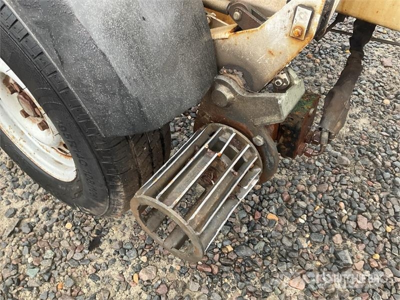Dino 135TB Towable Lift Vučne prikolice se podiznom košarom