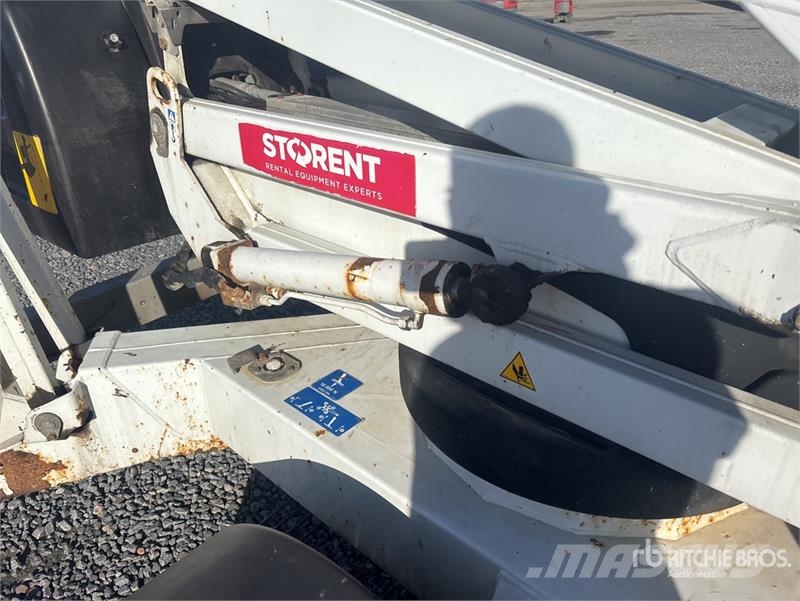 Dino 180XT Towable Lift Vlečne dvižne ploščadi