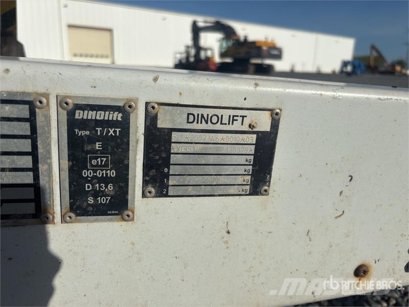 Dino 180XT Towable Lift Vlečne dvižne ploščadi