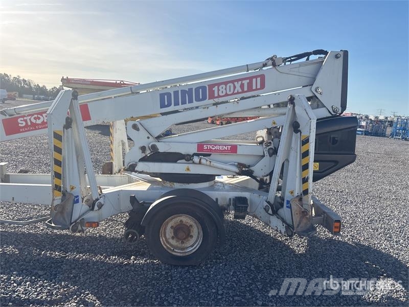 Dino 180XT Towable Lift Vlečne dvižne ploščadi