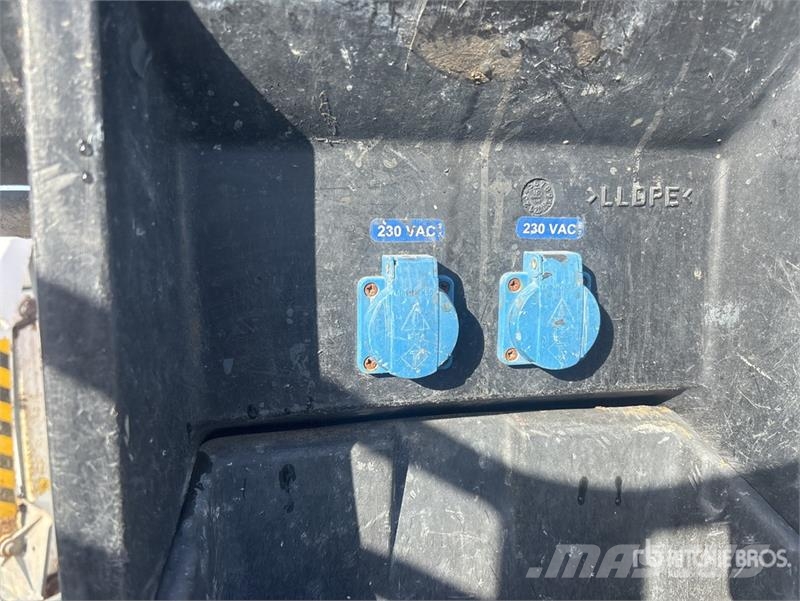 Dino 180XT Towable Lift Vlečne dvižne ploščadi