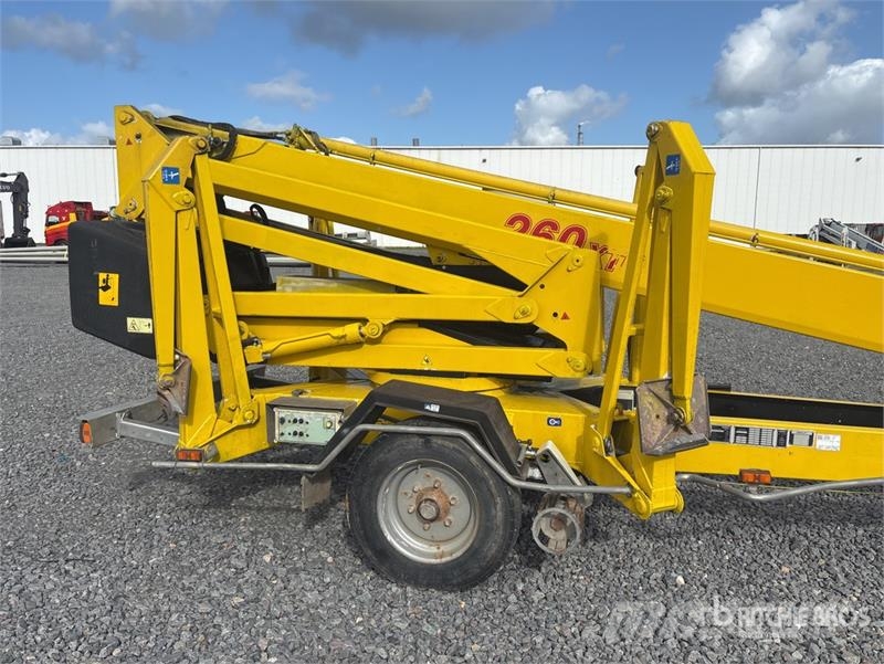 Dino 260XTD Towable Lift Pacēlājplatformas - piekabes