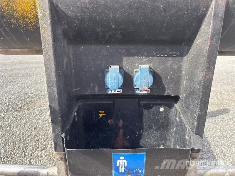 Dino 260XTD Towable Lift Pacēlājplatformas - piekabes