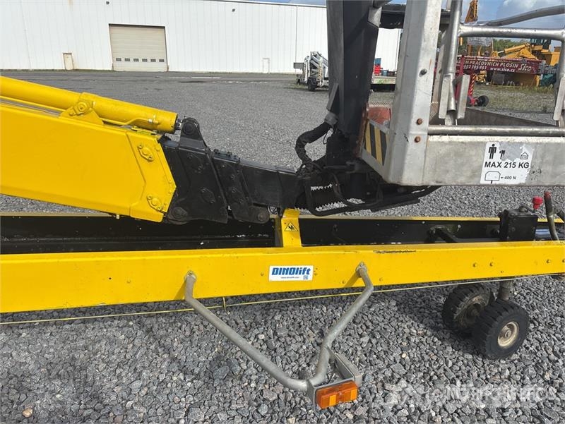 Dino 260XTD Towable Lift Pacēlājplatformas - piekabes