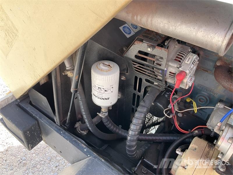 Doosan 7/20 Air Compressor Kompresory