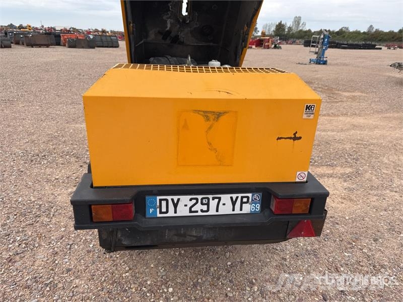 Doosan 741 Mobile Compresseur A Air Air Compressor 压缩机